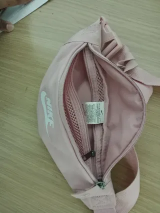 Riñonera Nike Rosa