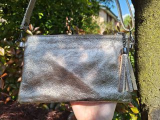 Borsetta/Pochette color tortora/oro in vera pelle