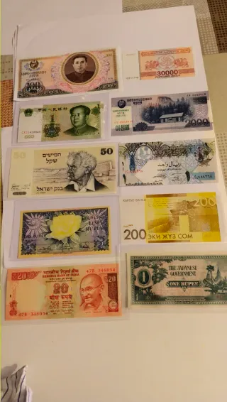10 Billetes de Asia