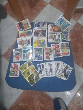 Cromos Panini Liga Este 23-24 (aprox. 420)