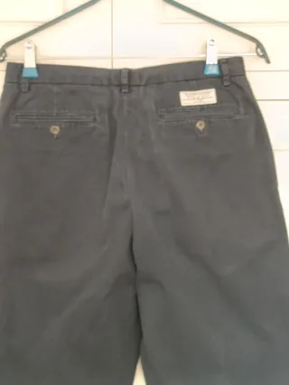 Pantalón chino azul