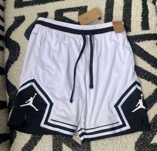 Pantalones Cortos Jordan Blancos y Negros