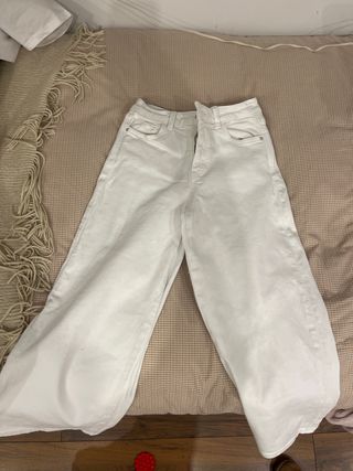Pantalones vaqueros blancos anchos