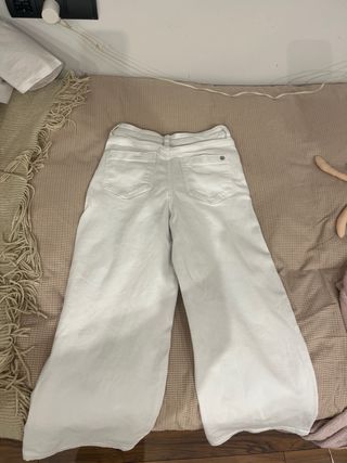 Pantalones vaqueros blancos anchos