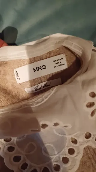 Jersey Mango Beige Cuello Peter Pan