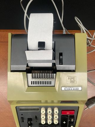 Calculadora Electromecánica Olivetti