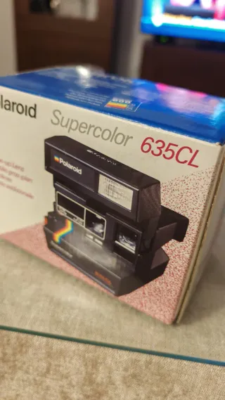 Cámara Polaroid Supercolor 635CL años 80 nueva