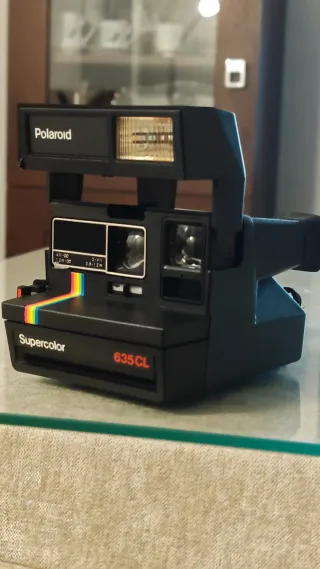 Cámara Polaroid Supercolor 635CL años 80 nueva