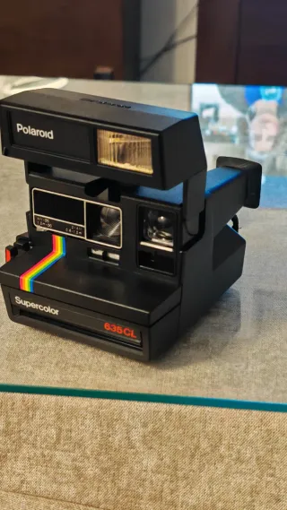 Cámara Polaroid Supercolor 635CL años 80 nueva