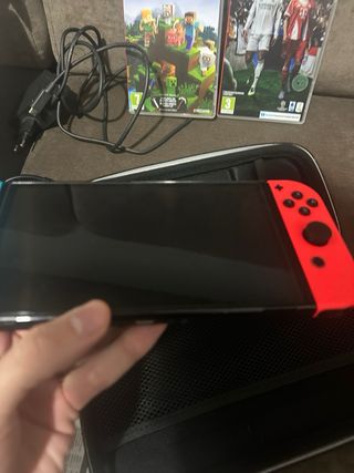 Nintendo Switch OLED Completa