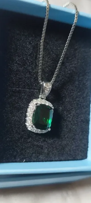 Colgante brillo piedra Verde