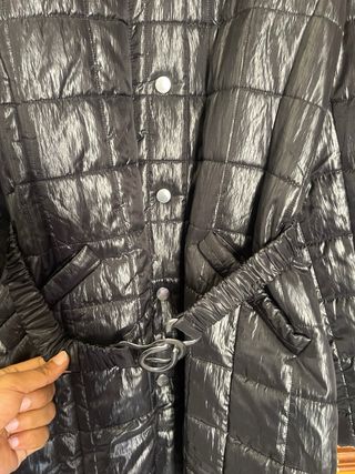 Giacca lunga da donna MARA-R nera