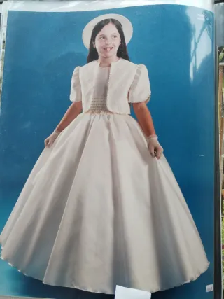 Lote vestidos de comunión. Solo venta en lote