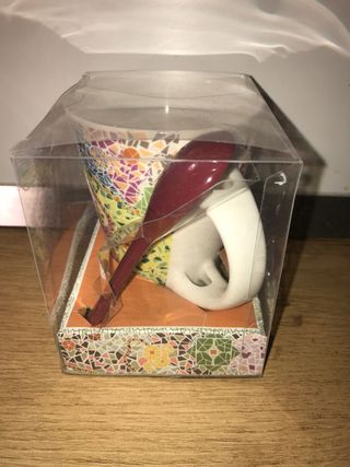 Taza Gaudi cerámica multicolor con cuchara