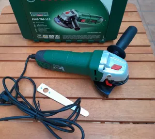 Amoladora Bosch PWS 700-115
