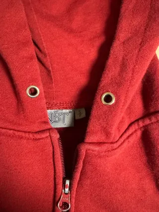 Felpa con cappuccio NBT Canada rossa