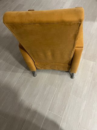 Sillón tela madera amarillo