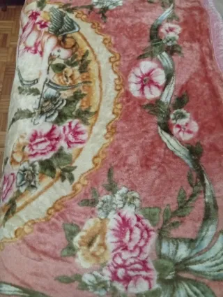 Manta Persa Rosa y Multicolor