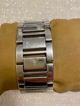 Reloj Guess Pulsera Plata con Cristales