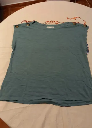 Lote de 8 camisetas Mujer. Varias marcas
