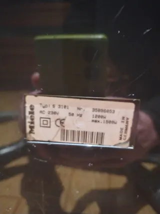 Aspirador Miele 1500W