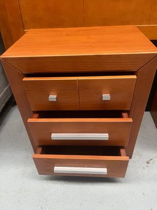 Cabecero y 2 mesitas de noche madera