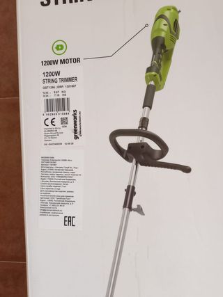 Desbrozadora Eléctrica Greenworks 1200W
