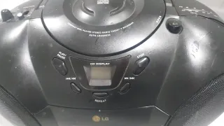 Reproductor CD LG CD323AX Portátil