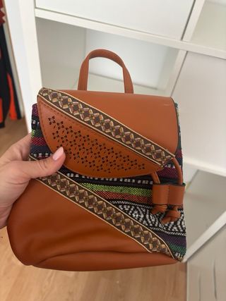 Mochila pequeña étnica