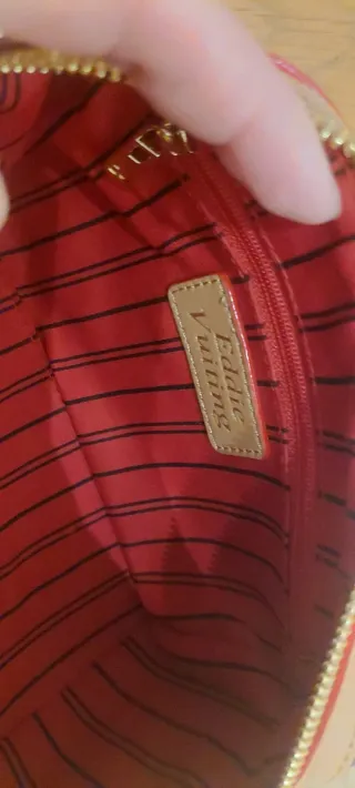 Bolso de mano EV con correa