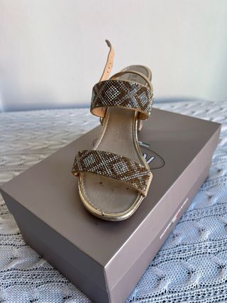Sandalias REPLAY fiesta doradas y plateadas T.39
