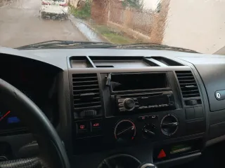 Volkswagen Transporter T5 2003