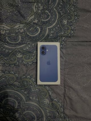 iPhone 16 128GB Azul
