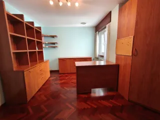 Espacio, luz natural y tranquilidad en Betanzos