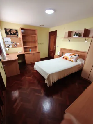 Espacio, luz natural y tranquilidad en Betanzos