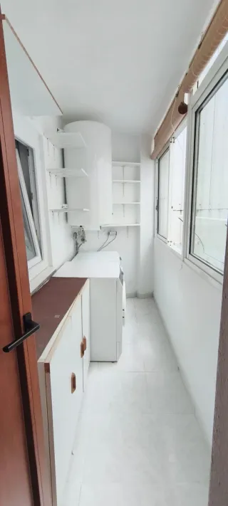 Espacio, luz natural y tranquilidad en Betanzos