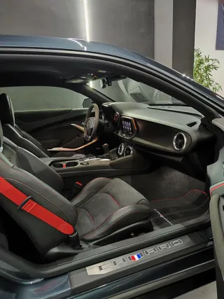 Chevrolet Camaro ZL1 1LE V8 LT4 6.2 Supercharged