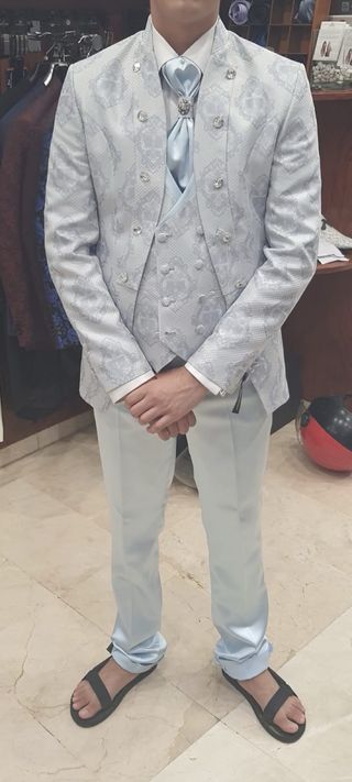 Traje de fiesta azul y plateado italiano de diseño