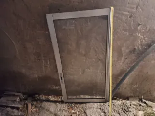 Ventana corredera aluminio grande de dos hojas