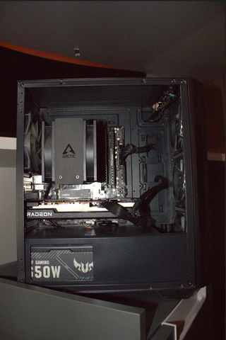 PC Gaming All black