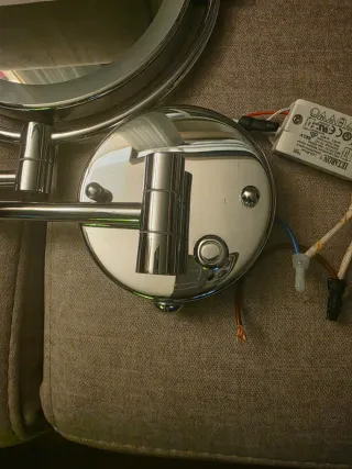 Espejo aumento con luz Manillons Torrent