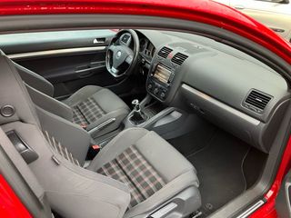 Volkswagen Golf v gti 2006