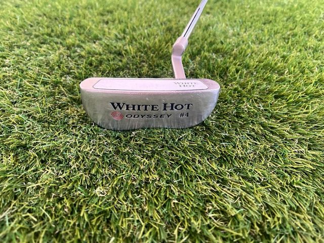 Putter Odyssey White Hot #4 Diestro