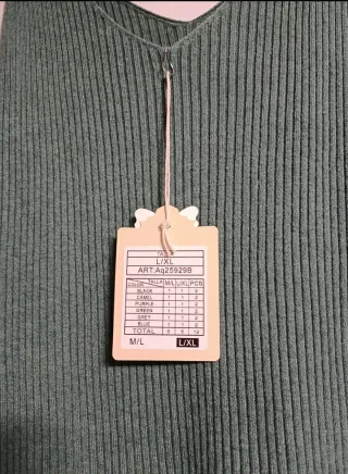 Conjunto de vestido y chaqueta color verde