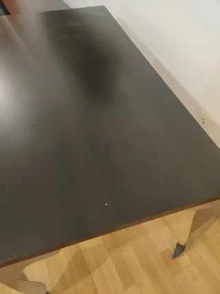 Mesa de comedor madera y metal