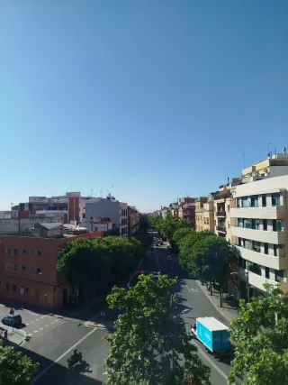 Piso 3 habitaciones con vistas y sol en Barcelona
