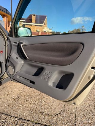 Toyota RAV4 2003 1.8 Luna 4x2