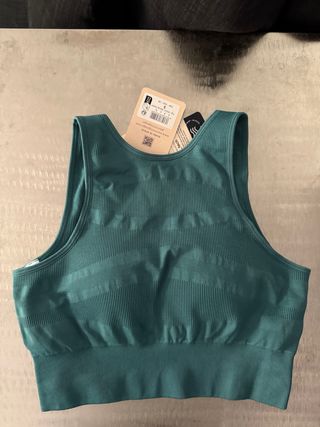 BORN Top Alana Talla S con etiqueta