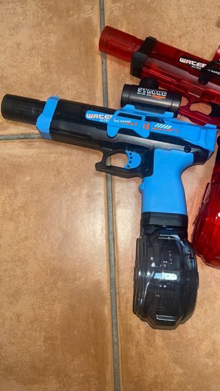 Pistolas de agua con cargador tipo tambor