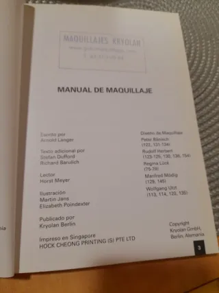 Libro de maquillaje